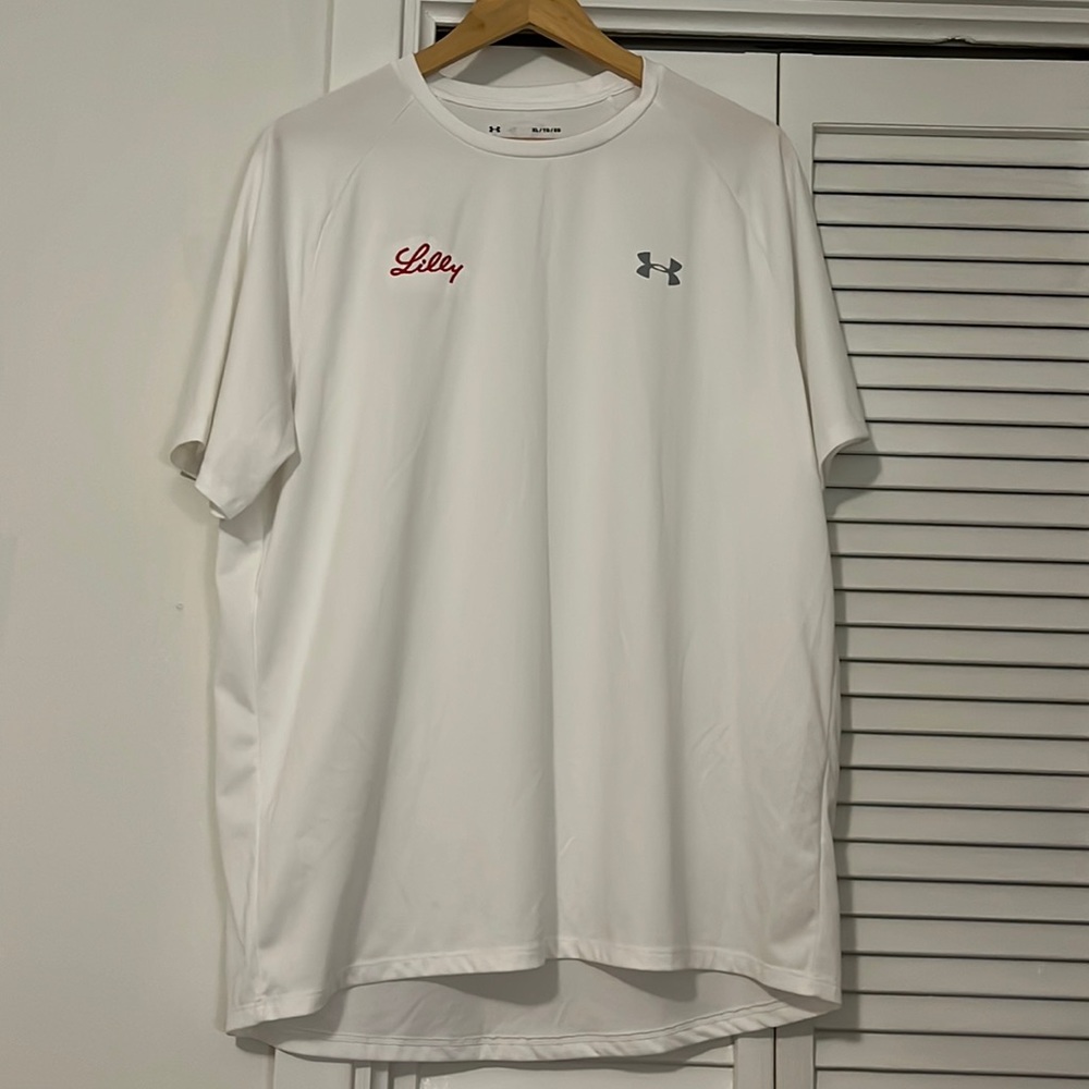Under Armour men’s shirt